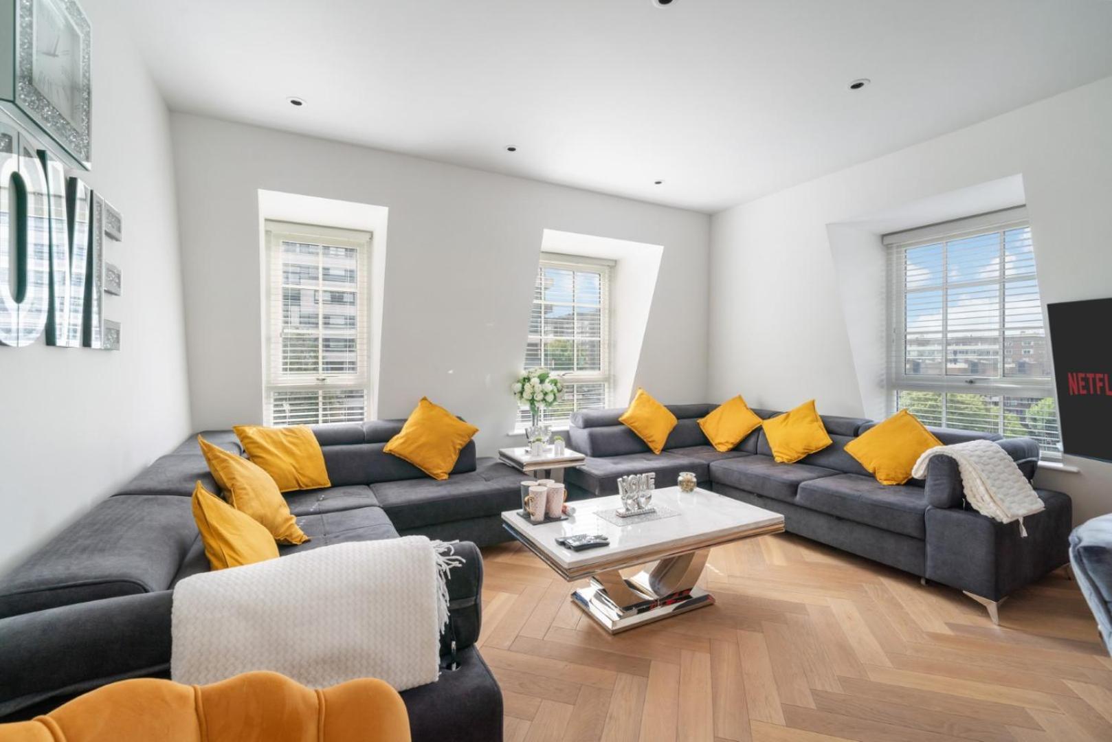 Elegant 3-Bedroom Penthouse In Marble Arch 70 Лондон Экстерьер фото
