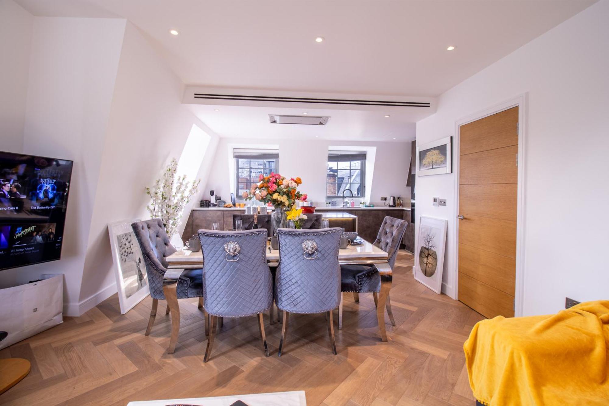 Elegant 3-Bedroom Penthouse In Marble Arch 70 Лондон Экстерьер фото
