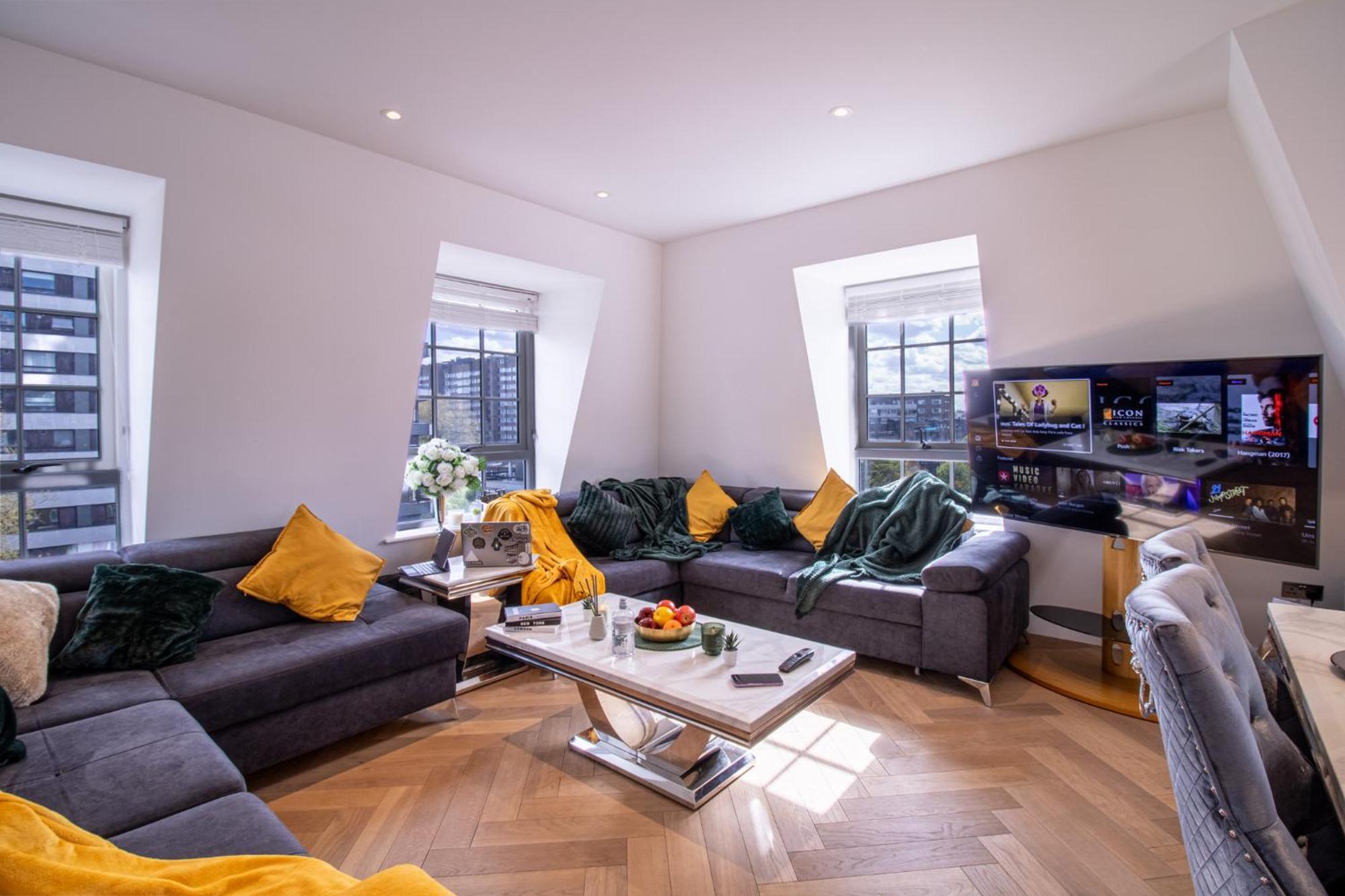 Elegant 3-Bedroom Penthouse In Marble Arch 70 Лондон Экстерьер фото