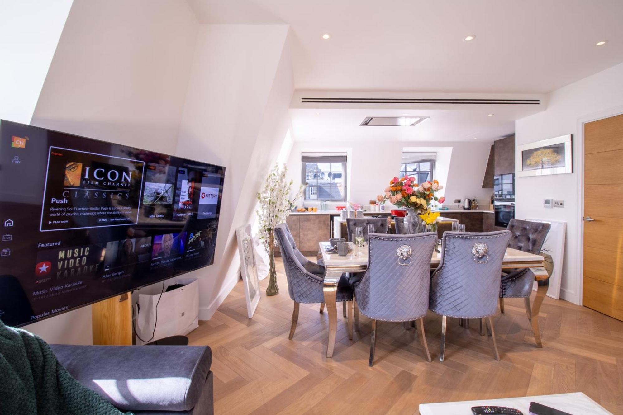 Elegant 3-Bedroom Penthouse In Marble Arch 70 Лондон Экстерьер фото