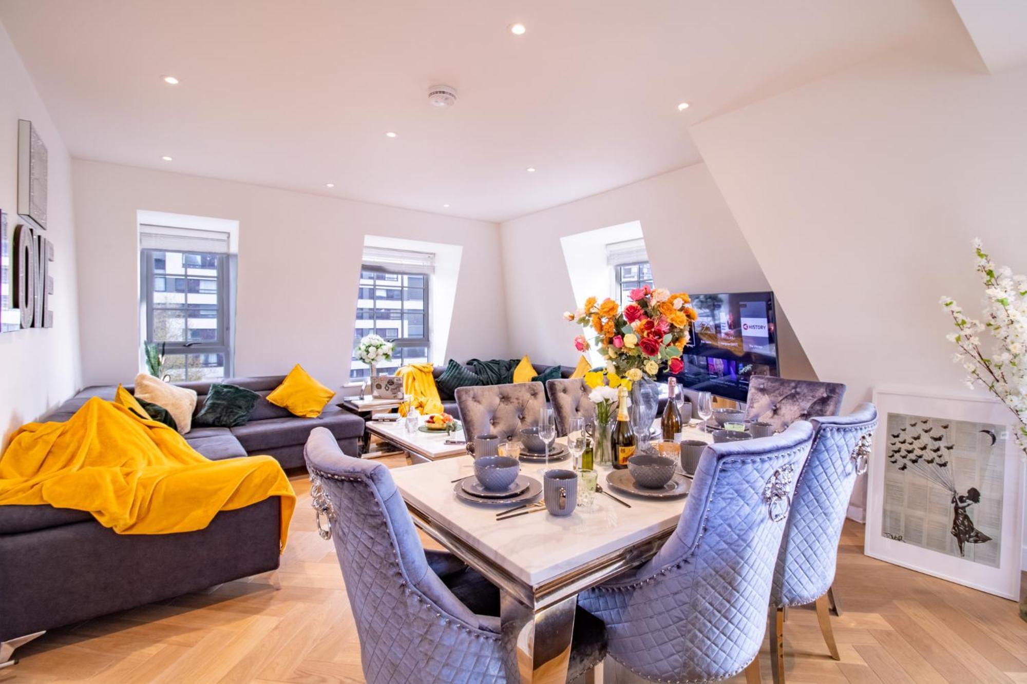 Elegant 3-Bedroom Penthouse In Marble Arch 70 Лондон Экстерьер фото